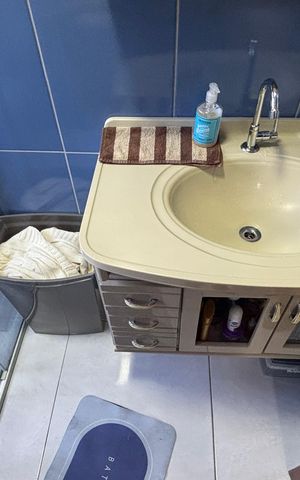 Casa à venda com 119m², 2 quartos e 2 vagas Casa à venda com 119m², 2 quartos e 2 vagasBanheiro da Suíte 1