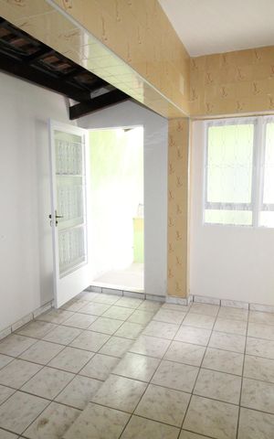 Casa para alugar com 210m², 5 quartos e 4 vagasÁrea de Serviço