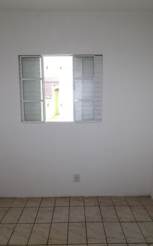 Casa para alugar com 50m², 1 quarto e sem vagaQuarto