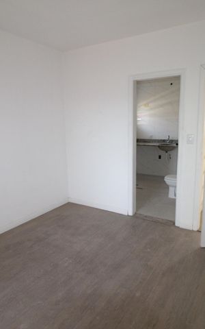 Casa para alugar com 261m², 5 quartos e 4 vagasSuíte