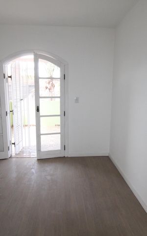 Casa para alugar com 261m², 5 quartos e 4 vagasQuarto 1