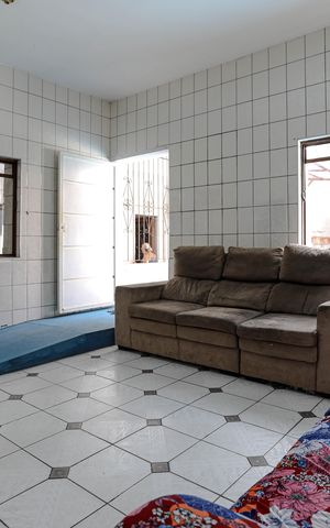 Casa para alugar com 470m², 10 quartos e 2 vagas Casa para alugar com 470m², 10 quartos e 2 vagasSala