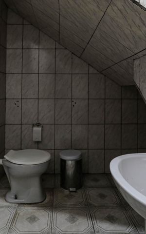 Casa para alugar com 470m², 10 quartos e 2 vagas Casa para alugar com 470m², 10 quartos e 2 vagasBanheiro 2