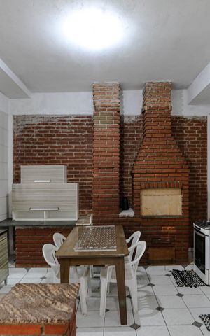 Casa para alugar com 470m², 10 quartos e 2 vagas Casa para alugar com 470m², 10 quartos e 2 vagasChurrasqueira