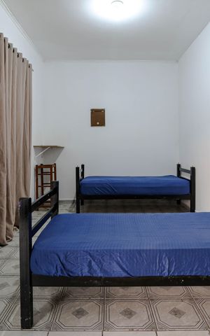 Casa para alugar com 470m², 10 quartos e 2 vagas Casa para alugar com 470m², 10 quartos e 2 vagasQuarto 4