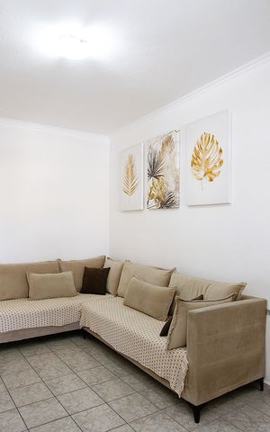 Casa à venda com 360m², 5 quartos e 3 vagasSala casa 2