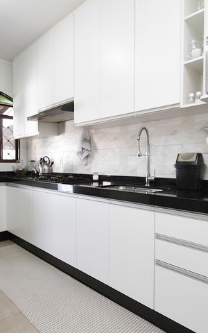 Casa à venda com 360m², 5 quartos e 3 vagasCozinha 