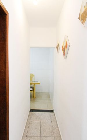 Casa à venda com 360m², 5 quartos e 3 vagasCorredor