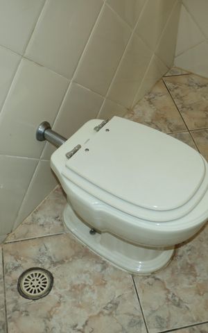 Casa de condomínio para alugar com 591m², 7 quartos e 4 vagasLavabo