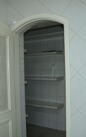 Casa de condomínio para alugar com 591m², 7 quartos e 4 vagasCozinha