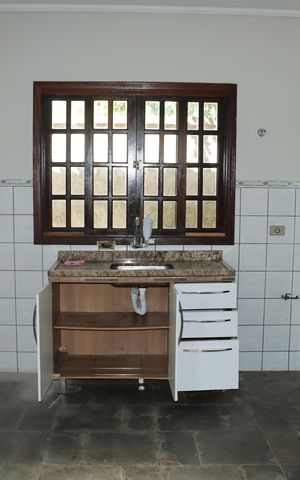 Casa de condomínio para alugar com 591m², 7 quartos e 4 vagasEdícula 