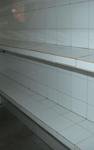 Casa de condomínio para alugar com 591m², 7 quartos e 4 vagasDespenda
