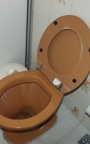 Casa de condomínio para alugar com 591m², 7 quartos e 4 vagasBanheiro de serviço
