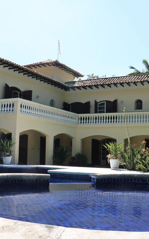 Casa de condomínio para alugar com 591m², 7 quartos e 4 vagasÁrea comum