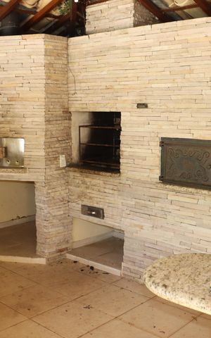 Casa de condomínio para alugar com 591m², 7 quartos e 4 vagasÁrea comum