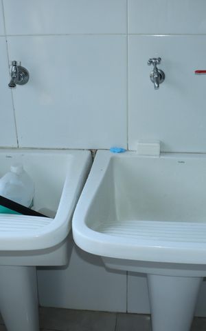 Casa de condomínio para alugar com 591m², 7 quartos e 4 vagasÁrea de serviço