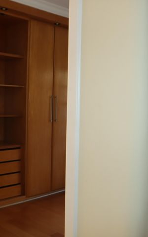 Casa de condomínio para alugar com 591m², 7 quartos e 4 vagasSuíte 3