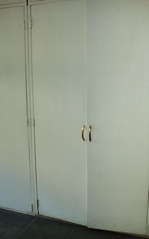 Casa de condomínio para alugar com 591m², 7 quartos e 4 vagasEdícula 