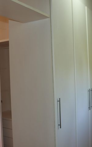Casa de condomínio para alugar com 591m², 7 quartos e 4 vagasCloset do quarto