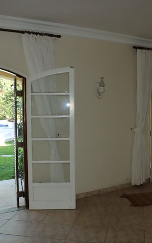 Casa de condomínio para alugar com 591m², 7 quartos e 4 vagasCozinha