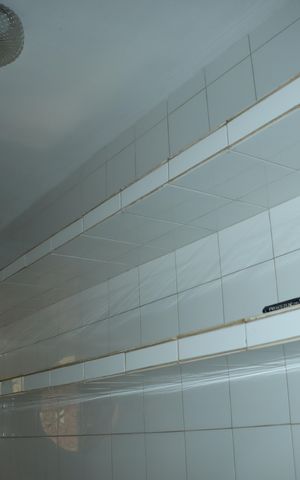 Casa de condomínio para alugar com 591m², 7 quartos e 4 vagasDespenda