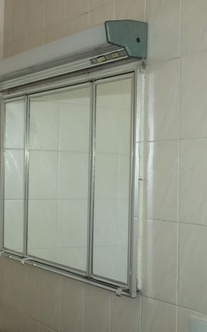 Casa de condomínio para alugar com 591m², 7 quartos e 4 vagasBanheiro da Suíte 3