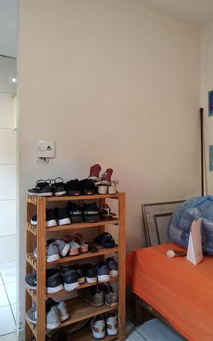Casa à venda com 700m², 3 quartos e 7 vagas Casa à venda com 700m², 3 quartos e 7 vagasQuarto de Serviço