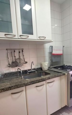 Apartamento à venda com 70m², 3 quartos e 2 vagas Apartamento à venda com 70m², 3 quartos e 2 vagasCozinha