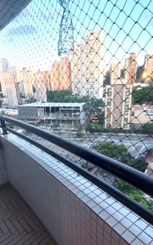 Apartamento à venda com 70m², 3 quartos e 2 vagas Apartamento à venda com 70m², 3 quartos e 2 vagasVaranda