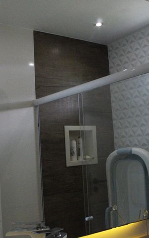 Casa de condomínio à venda com 400m², 4 quartos e 3 vagasBanheiro Social