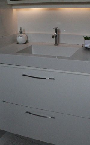 Casa de condomínio à venda com 400m², 4 quartos e 3 vagasBanheiro da Suíte
