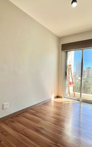 Apartamento à venda com 50m², 2 quartos e 1 vaga Apartamento à venda com 50m², 2 quartos e 1 vagaSala