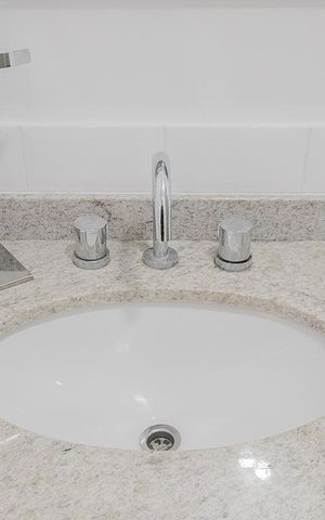 Apartamento para alugar com 28m², 0 quarto e sem vaga Apartamento para alugar com 28m², 0 quarto e sem vagaBanheiro