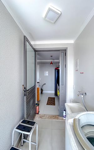 Apartamento para alugar com 68m², 2 quartos e 2 vagasÁrea de Serviço