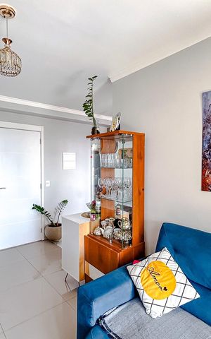 Apartamento para alugar com 68m², 2 quartos e 2 vagasSala