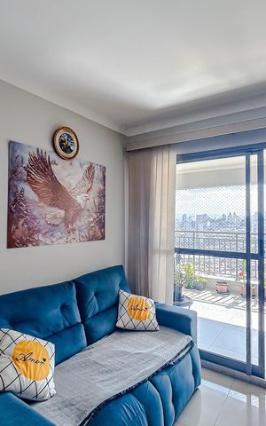 Apartamento para alugar com 68m², 2 quartos e 2 vagasSala