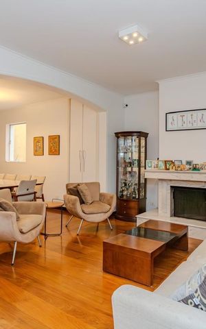 Casa à venda com 420m², 4 quartos e 4 vagas