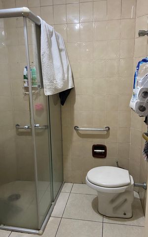 Apartamento à venda com 70m², 3 quartos e 1 vaga Apartamento à venda com 70m², 3 quartos e 1 vagaBanheiro 1