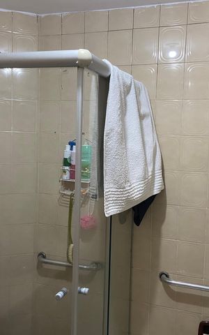 Apartamento à venda com 70m², 3 quartos e 1 vaga Apartamento à venda com 70m², 3 quartos e 1 vagaBanheiro 1