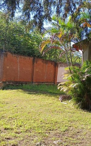 Casa à venda com 5000m², 3 quartos e 15 vagas Casa à venda com 5000m², 3 quartos e 15 vagasÁrea externa