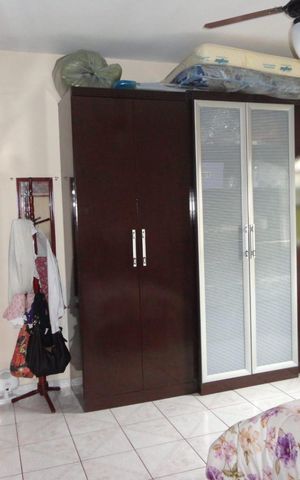 Casa à venda com 5000m², 3 quartos e 15 vagas Casa à venda com 5000m², 3 quartos e 15 vagasQuarto