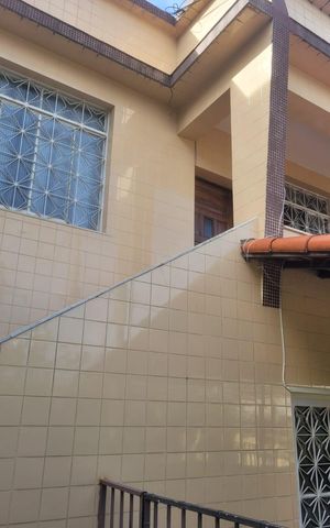 Casa à venda com 167m², 4 quartos e 1 vaga Casa à venda com 167m², 4 quartos e 1 vagaÁrea externa