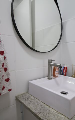 Apartamento à venda com 55m², 2 quartos e 1 vagaBanheiro Social