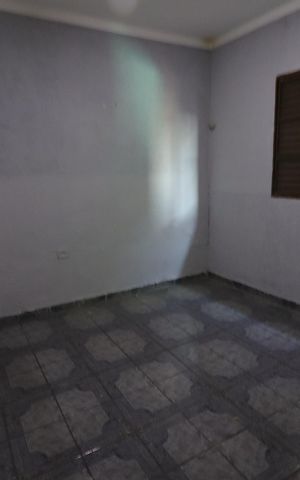 Casa à venda com 311m², 5 quartos e 2 vagasQuarto 4