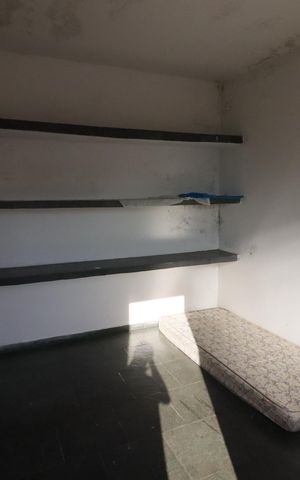 Casa à venda com 311m², 5 quartos e 2 vagasQuarto de Serviço
