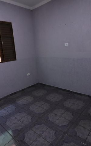 Casa à venda com 311m², 5 quartos e 2 vagasQuarto 4