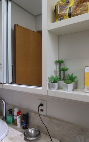 Casa de condomínio à venda com 160m², 3 quartos e 2 vagasBanheiro 