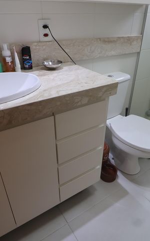 Casa de condomínio à venda com 160m², 3 quartos e 2 vagasBanheiro Banheiro 