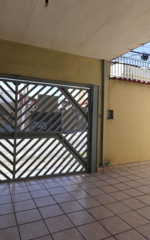 Casa à venda com 116m², 3 quartos e 2 vagasGaragem