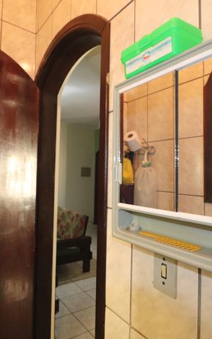 Casa à venda com 116m², 3 quartos e 2 vagasLavabo
